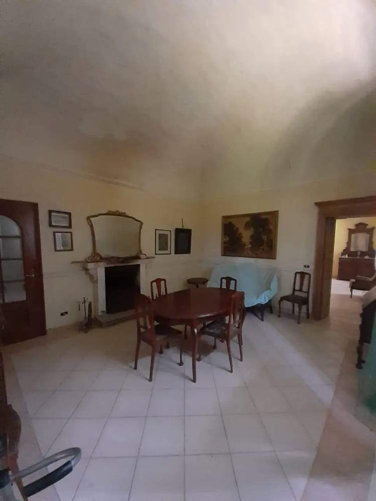 12-Zimmer Haus in Alessandria, Italy, Nr. 126983