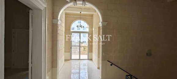 5 غرف نوم تاون هاوس في Sliema, Malta رقم 3792 5