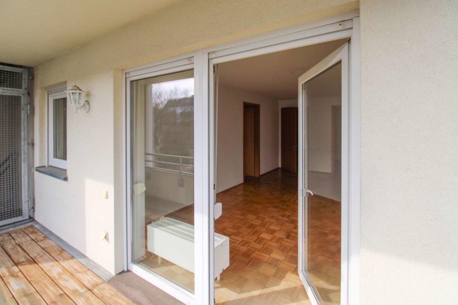 Квартира с 2 комнатами в Лейпциг, Германия № 353671