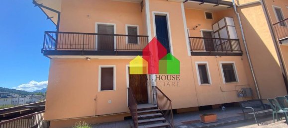 Apartamento de 3 dormitorios en Castel di Sangro, Italy No. 348140 22