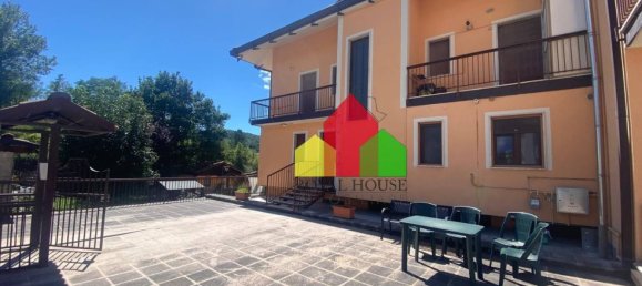 3 Schlafzimmer Wohnung in Castel di Sangro, Italy, Nr. 348140 5