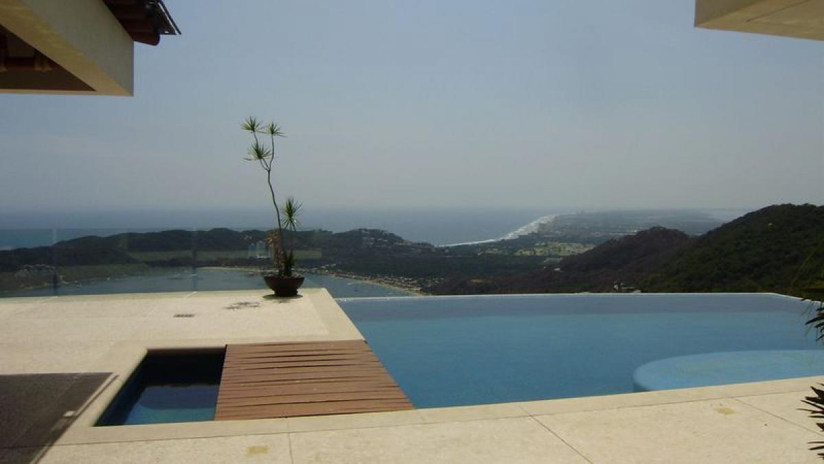 Дом с 4 спальнями в Акапулько де Хуарес, Мексика № 182202