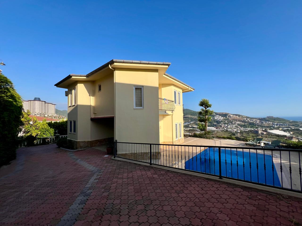 Villa 3+1 in Alanya, Turkey, Nr. 49174