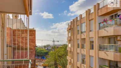 Apartamento de 3 dormitorios en Torrevieja, Spain No. 100203