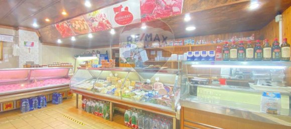 2غرفة عقار تجاري في Catania, Italy رقم 337341 3