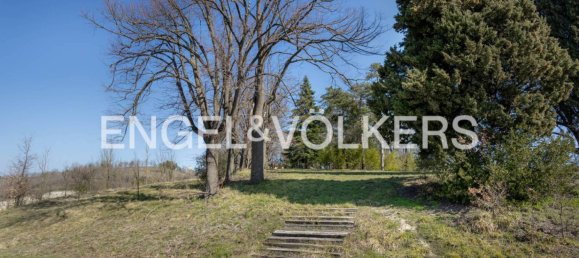 5 bedrooms Villa in Bologna, Italy No. 128037 28