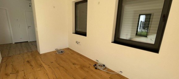 Таунхаус с 3 комнатами в Зайерсберг-Пирка, Австрия № 182945 17