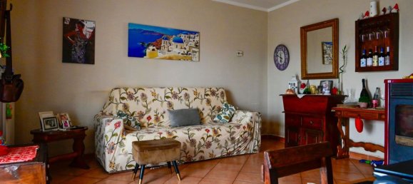 8 rooms House in Ponte Buggianese, Italy No. 106456 5