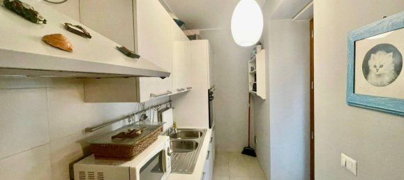 1 bedroom Apartment in Rome, Italy No. 79467 8