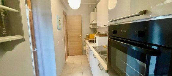 1 bedroom Apartment in Rome, Italy No. 79467 7