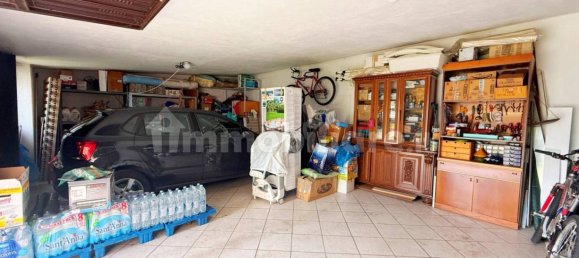 4 Schlafzimmer Villa in Lonate Pozzolo, Italy, Nr. 314929 16