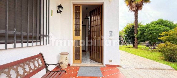 4 Schlafzimmer Villa in Lonate Pozzolo, Italy, Nr. 314929 15