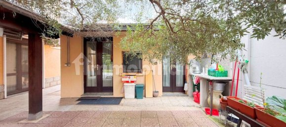 4 Schlafzimmer Villa in Lonate Pozzolo, Italy, Nr. 314929 9