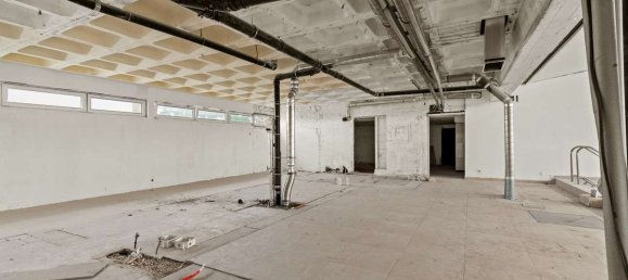 755m² Building in Wilmersdorf, Germany No. 361915 7