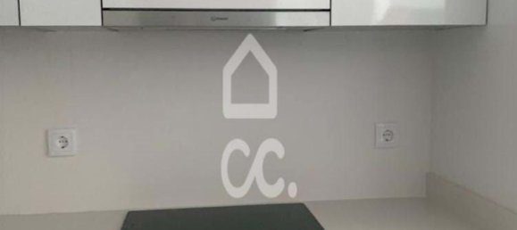 2 rooms Apartment in Corroios, Portugal No. 154240 4