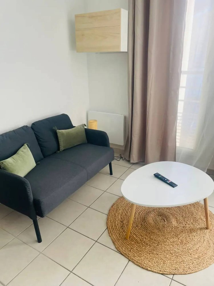 Studio in Avignon, France, Nr. 329328