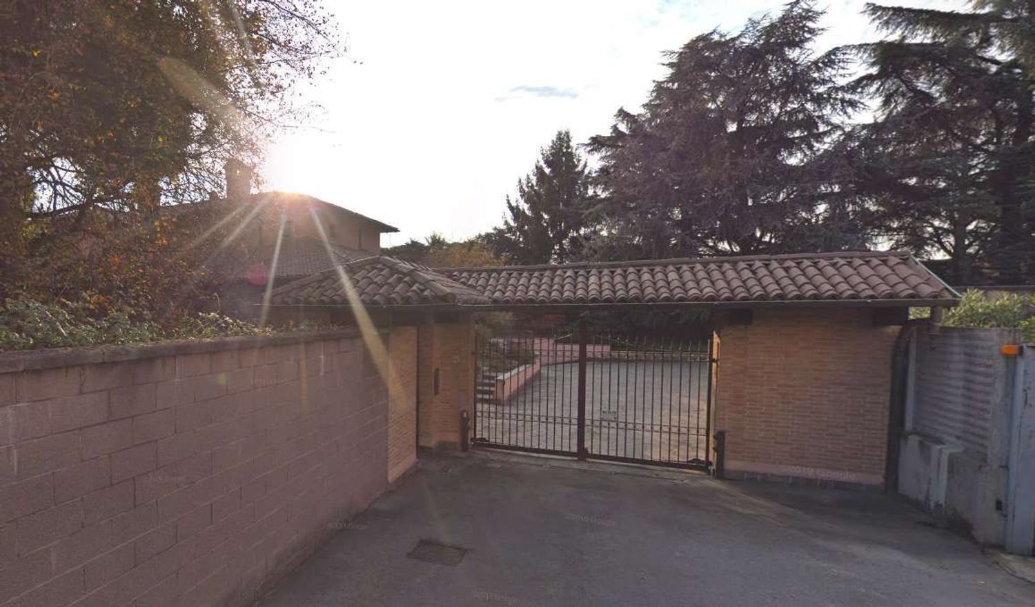 13-salle Appartement à Muggiò, Italy No. 4149