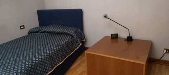 13-salle Appartement à Muggiò, Italy No. 4149 5