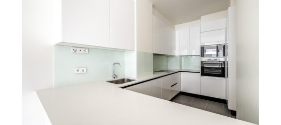 1 bedroom Apartment in Lisbon, Portugal No. 80144 17