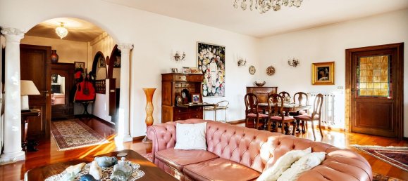 5 bedrooms Villa in Rome, Italy No. 320930 9
