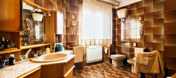 5 bedrooms Villa in Rome, Italy No. 320930 19