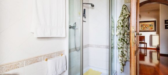 5 bedrooms Villa in Rome, Italy No. 320930 23