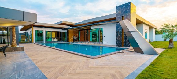 6 bedrooms Cafe / restaurant in Pattaya, Thailand No. 10606 28