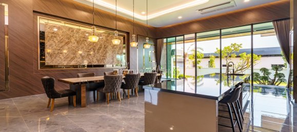 6 bedrooms Cafe / restaurant in Pattaya, Thailand No. 10606 9