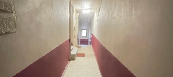 Квартира с 3 спальнями в Маранж-Сильванж, Франция № 55192 3