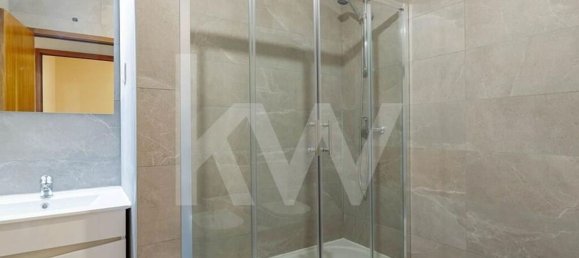 2 bedrooms Apartment in Porto, Portugal No. 47621 9