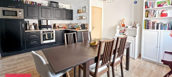 2 Schlafzimmer Wohnung in Bernay, France, Nr. 301591 2