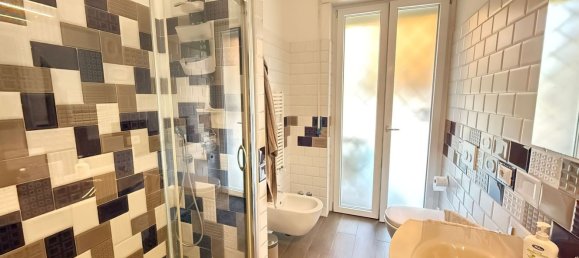 5 bedrooms Apartment in Rome, Italy No. 335207 33