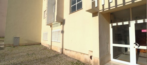 3 bedrooms Apartment in Loures, Portugal No. 95024 22