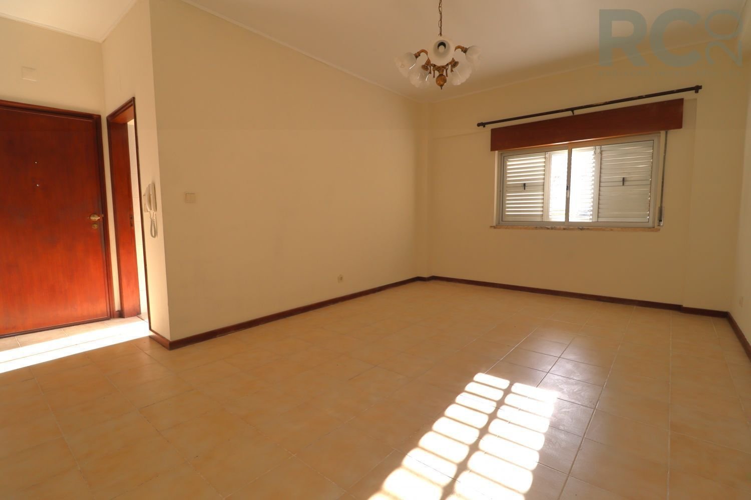 3 bedrooms Apartment in Loures, Portugal No. 95024