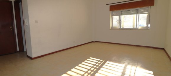 3 bedrooms Apartment in Loures, Portugal No. 95024 5