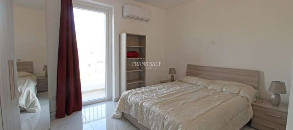 2 chambres Penthouse à Saint Paul's Bay, Malta No. 6969 17