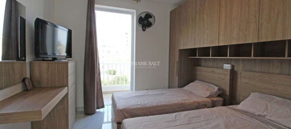 2 chambres Penthouse à Saint Paul's Bay, Malta No. 6969 7