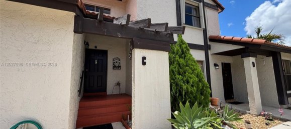 3 dormitorios propiedad comercial en venta en Miami, Miami-Dade, Florida, USA № 615048 14