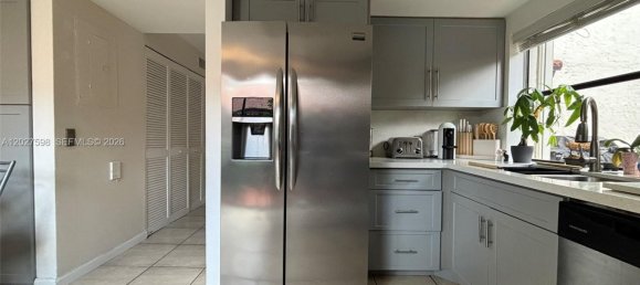 3 dormitorios propiedad comercial en venta en Miami, Miami-Dade, Florida, USA № 615048 4