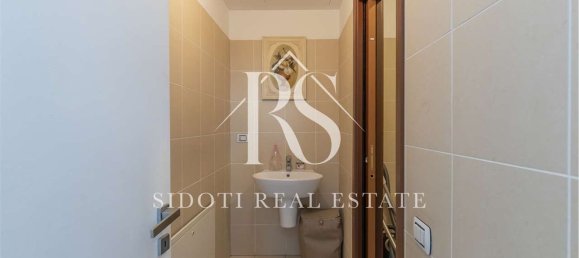 5 rooms Apartment in Pioltello, Italy No. 2572 15