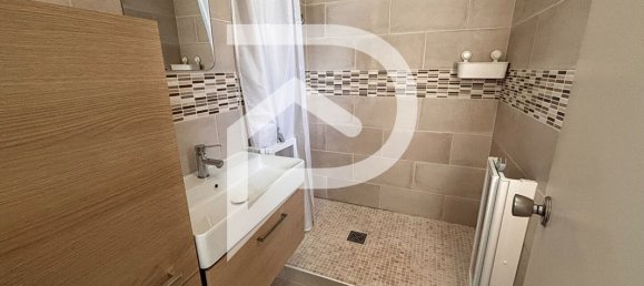 5 bedrooms House in Ozoir-la-Ferriere, France No. 296032 9