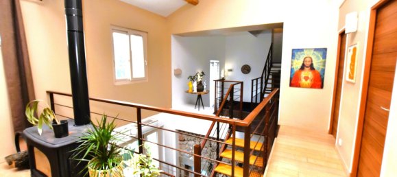 5 bedrooms House in Carcassonne, France No. 299351 9