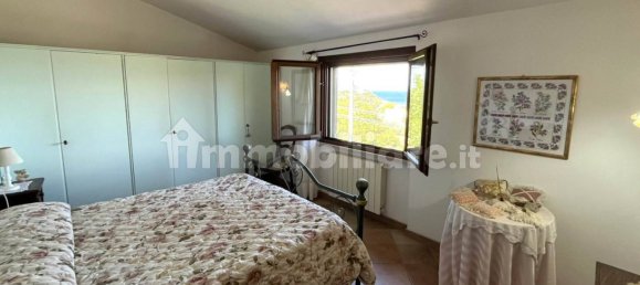 3 bedrooms House in Rio, Italy No. 262039 16