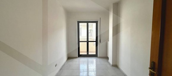 4-salle Appartement à Bitritto, Italy No. 31504 11