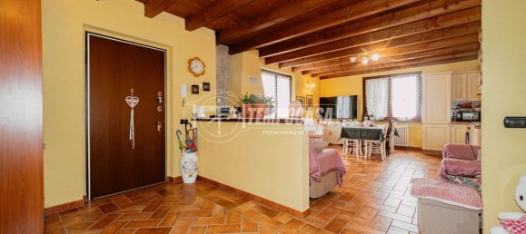 Квартира с 3 комнатами в Риванаццано Терме, Италия № 152772 4