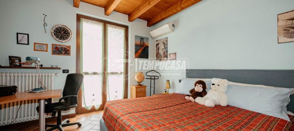 Квартира с 3 комнатами в Риванаццано Терме, Италия № 152772 10