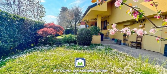 4 chambres Villa à Paderno Dugnano, Italy No. 358855 5