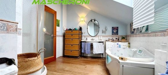 4 chambres Villa à Paderno Dugnano, Italy No. 358855 39