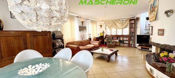 4 chambres Villa à Paderno Dugnano, Italy No. 358855 16