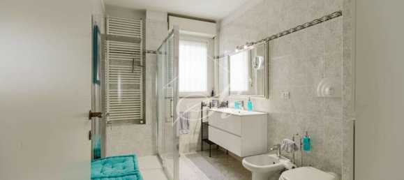 Квартира с 2 спальнями в Милан, Италия № 380446 8